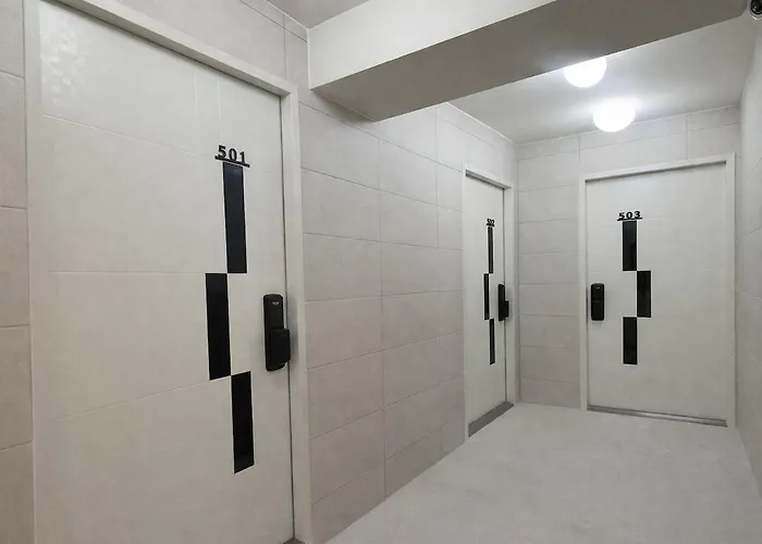 Hausda Private Bathroom Queen Picture Window Casa de hóspedes *