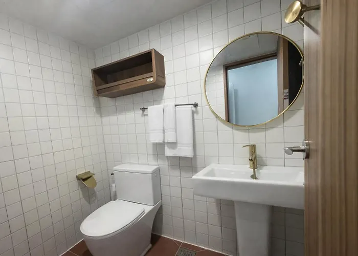 Hausda Private Bathroom Queen Picture Window Casa de hóspedes *